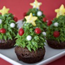 Strawberry Christmas Tree Brownie Bites