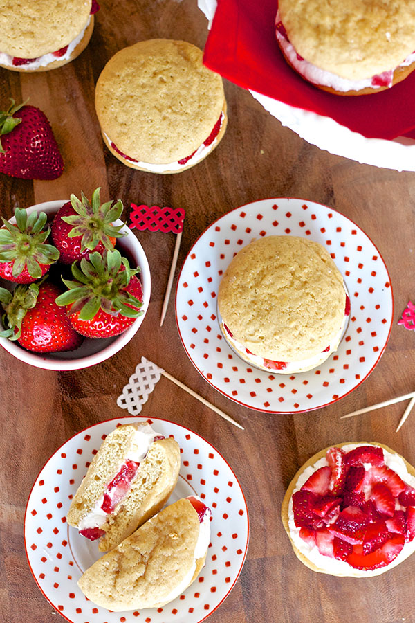 Strawberry Shortcake Whoopie Pies 6927 copy