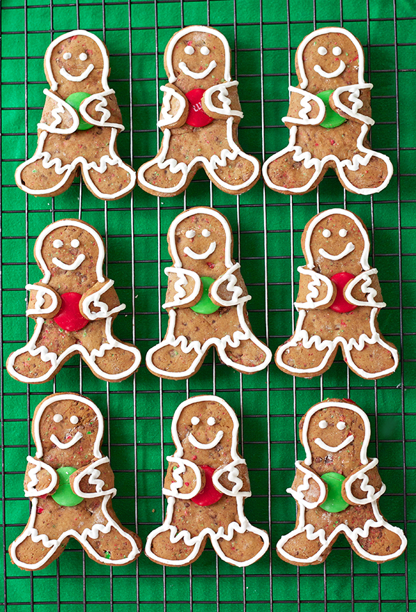 M&M Gingerbread Cookies 9783 copy