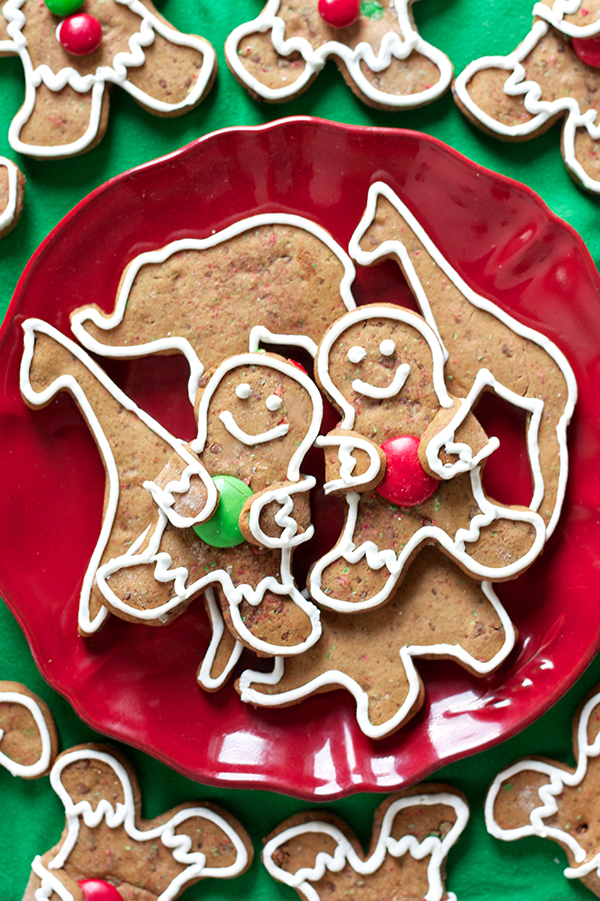 M&M Gingerbread Cookies 9833 copy