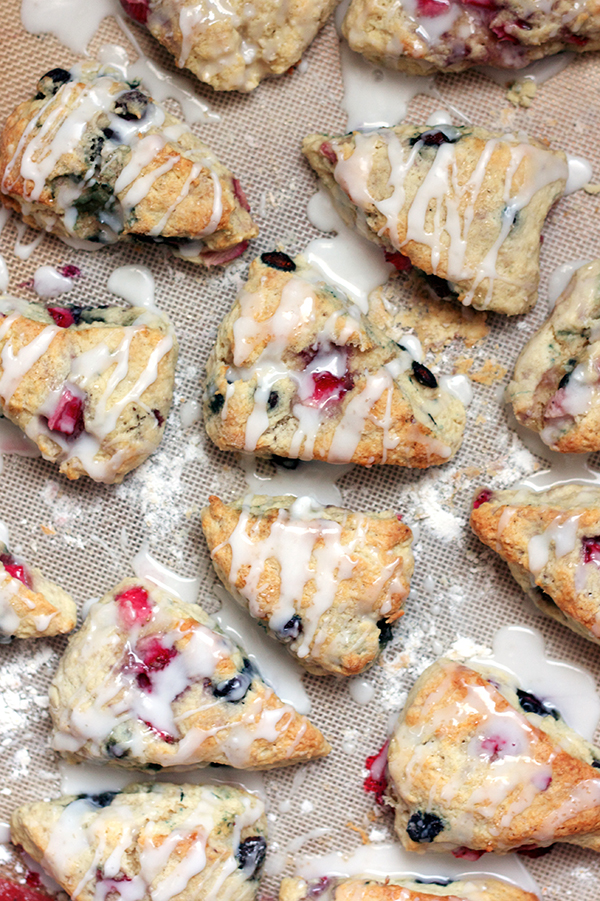 Berry Scones 12179 copy